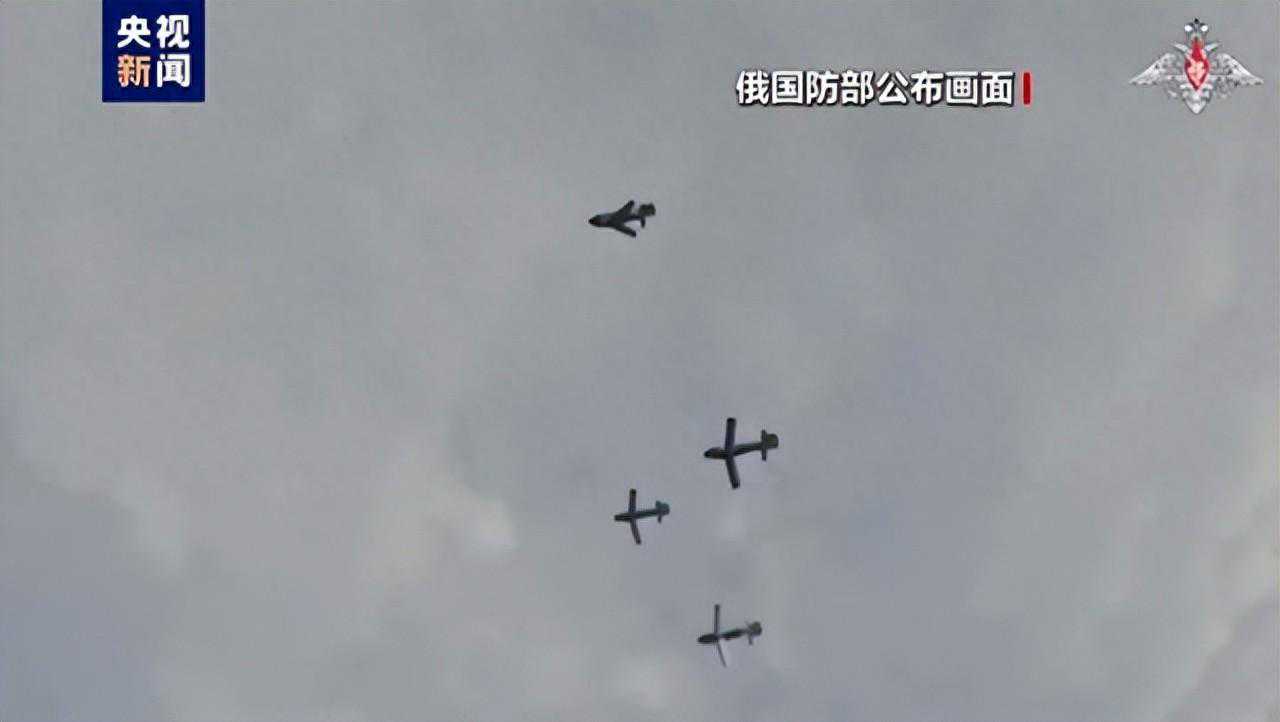 不吹不黑，凭乌克兰的智商，能够坚持到今天十分玄幻