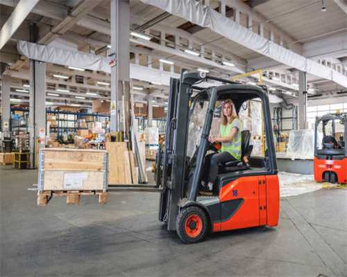 《最远的边陲》新手怎么玩？新手实用技巧分享