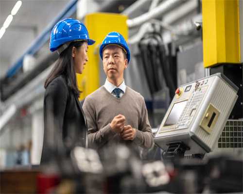 穿这么露真的能战斗？《洛英》手游开测