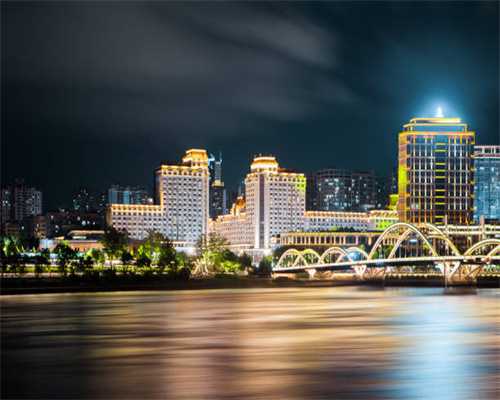 传奇骨灰玩家的收藏干货福利-传奇游戏装备属性一览（上）